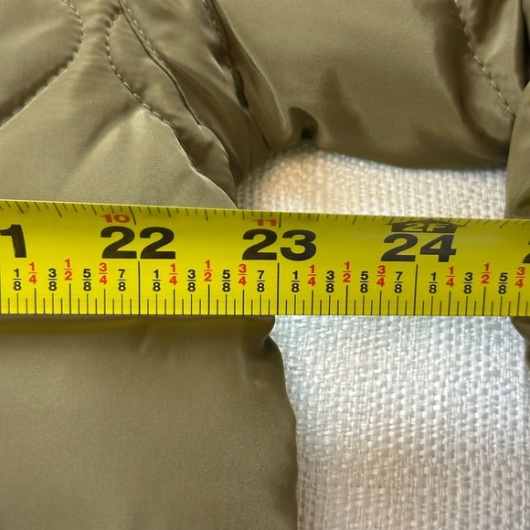 Lucky Brand Green Puffer Jacket with Quilted Design - Picture 12 of 13